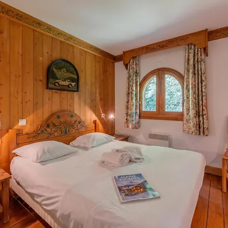 Apartment Le Cristal Mb8 Mountain View, Pool, Parking & Wifi - Happy Chamonix