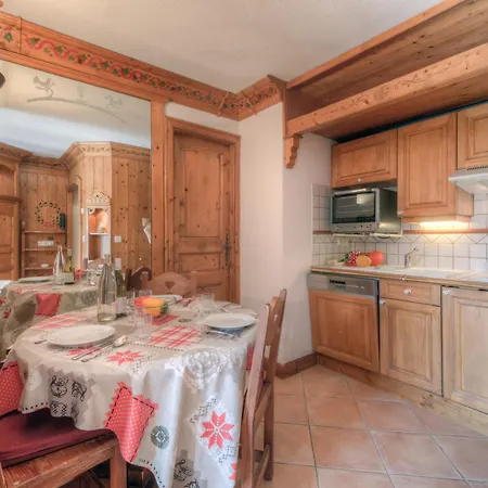 Le Cristal Mb8 Mountain View, Pool, Parking & Wifi - Happy *