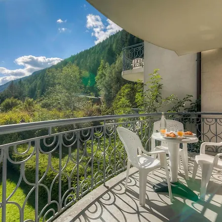 Le Cristal Mb8 Mountain View, Pool, Parking & Wifi - Happy Apartment