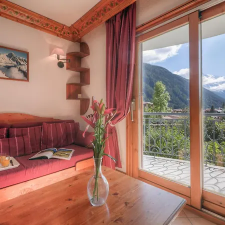 Le Cristal Mb8 Mountain View, Pool, Parking & Wifi - Happy Apartment *