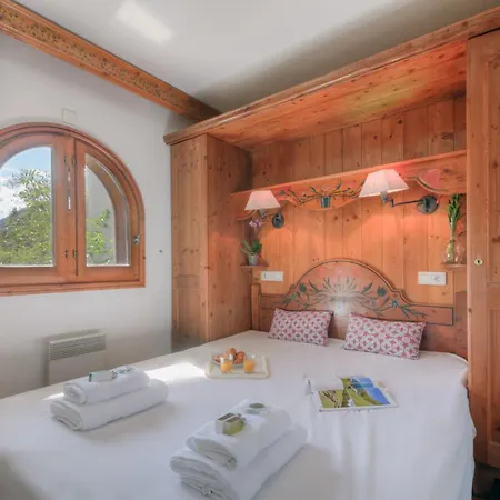 Le Cristal Mb8 Mountain View, Pool, Parking & Wifi - Happy Apartment *