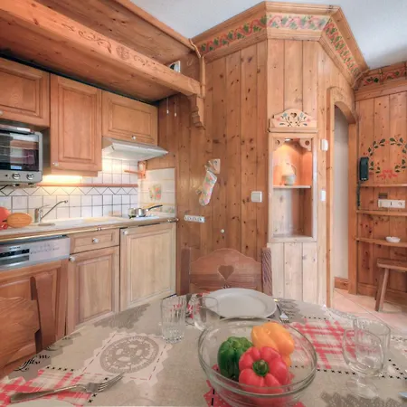 Le Cristal Mb8 Mountain View, Pool, Parking & Wifi - Happy Chamonix