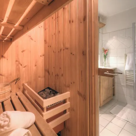 Apartment Le Cristal Mb8 Mountain View, Pool, Parking & Wifi - Happy Chamonix