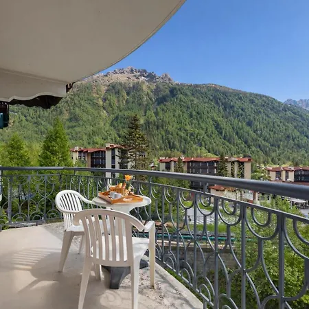 Apartment Le Cristal Mb8 Mountain View, Pool, Parking & Wifi - Happy Chamonix