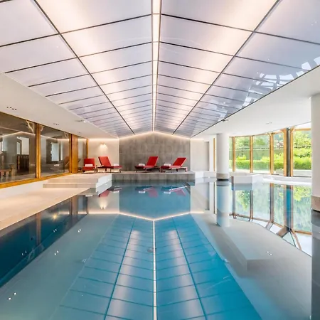 Le Cristal Mb8 Mountain View, Pool, Parking & Wifi - Happy Daire