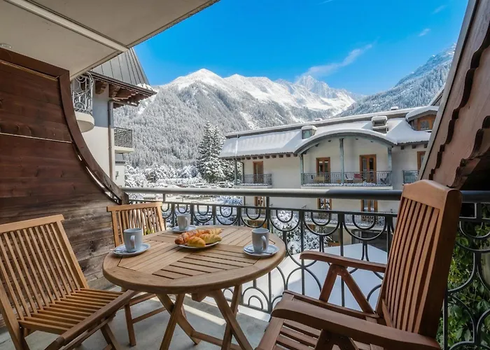 Le Cristal - Mont Blanc 8 - Happy * Chamonix